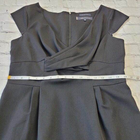 Anne Klein black midi short sleeve sheath stretch Dress size 10 - Picture 6 of 12